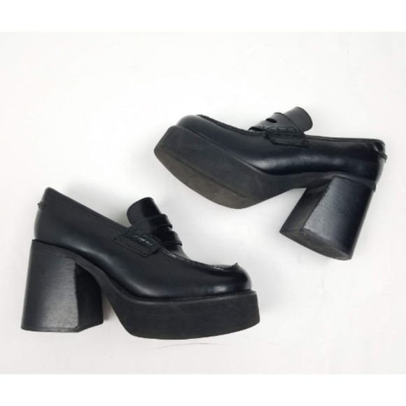 Steve Madden Shoes - Steve Madden Juniper Platform Penny Loafers